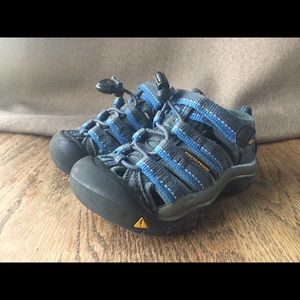 Toddler Boys Keen Sandals Blue Size 8